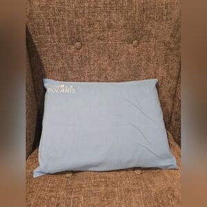 United Airlines Polaris Business Cooling Memory Foam Gel Pillow